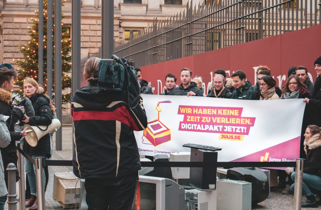 Brandenburgs FDP-Jugend kämpft für Digitalpakt